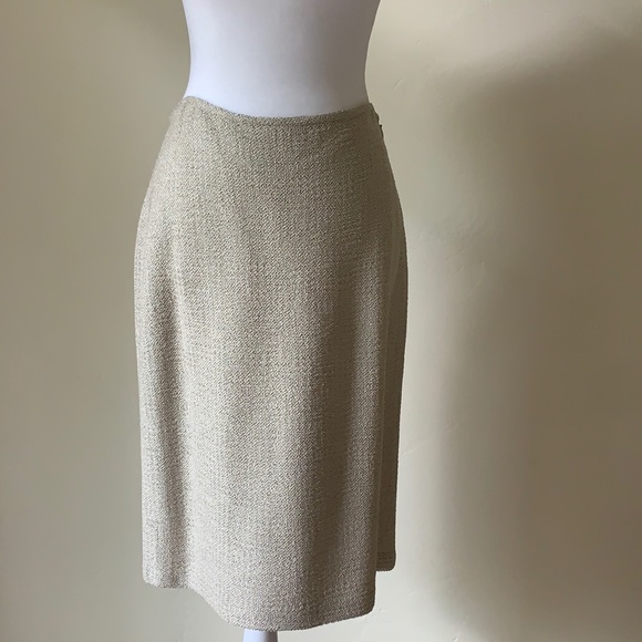 St John Skirt. Size 8. NWT. Alabaster - Picture 1 of 6